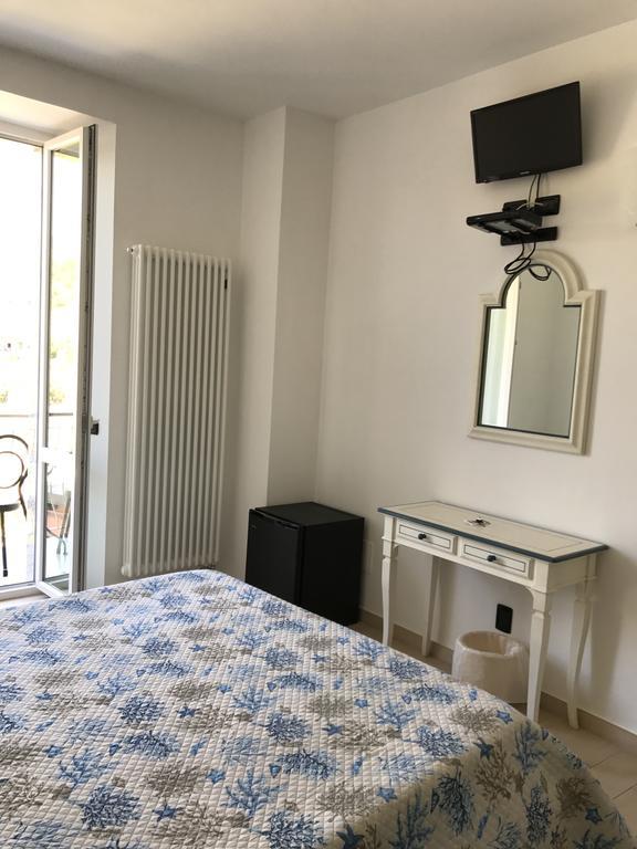 Sandra Villa Rooms กอร์นิญา ภายนอก รูปภาพ